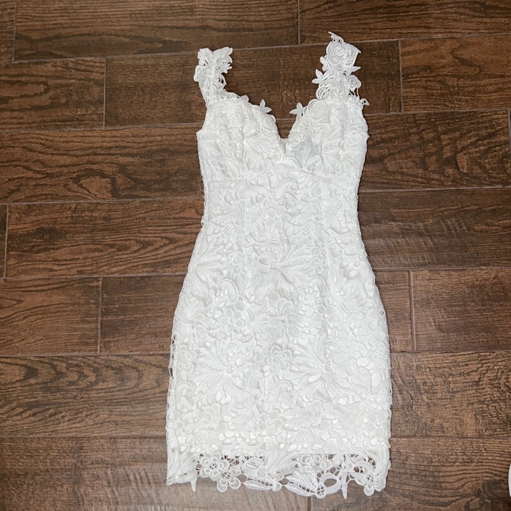 White Lulus Dress
